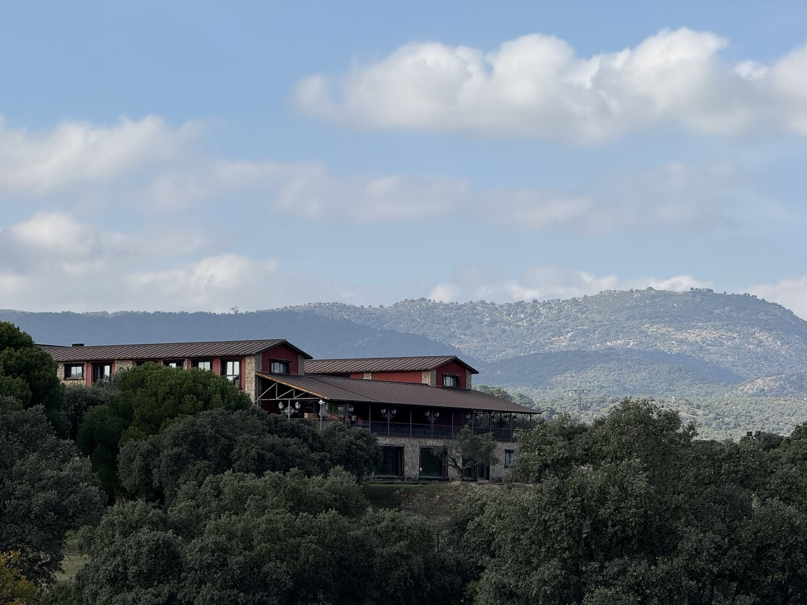 La Finca de la Paz vista desde lejos